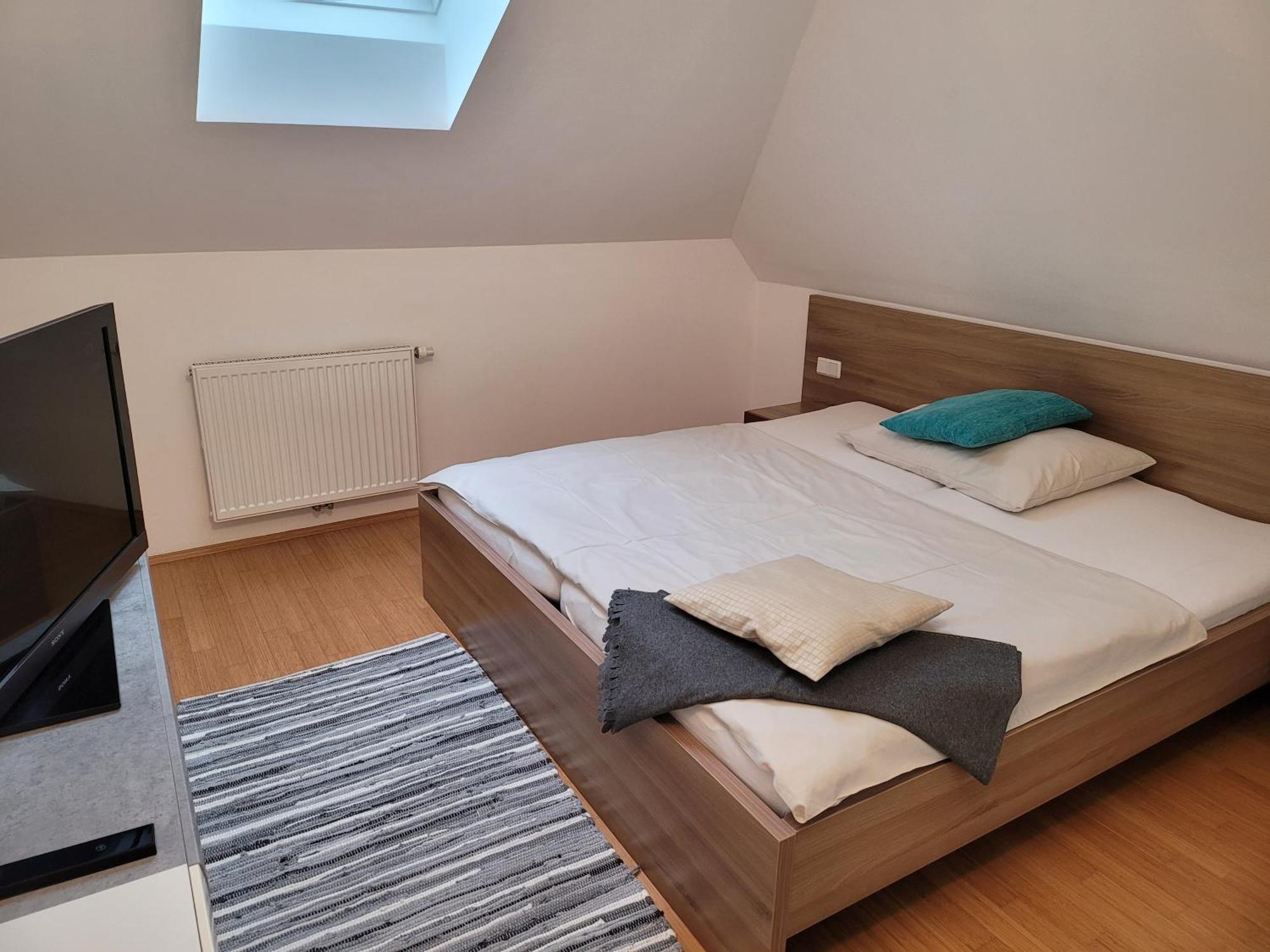 Apartmenthausmannstaetten Hausmannstatten Exterior photo